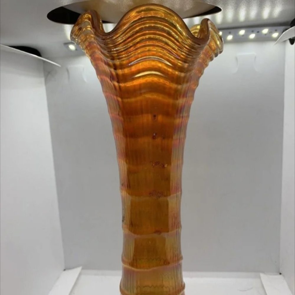 ANTIQUE IMPERIAL ORANGE IRIDESCENT RIBBED RIPPLED CARNIVAL GLASS VASE 8" TALL